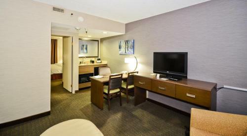 Hotel Embassy Suites Denver Stapleton