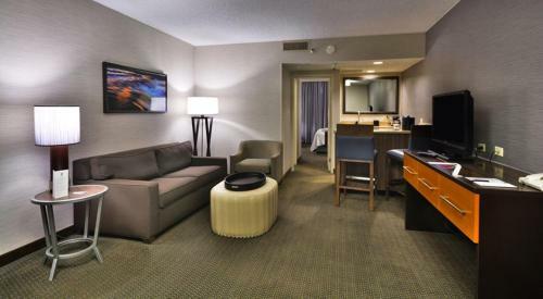 Hotel Embassy Suites Denver Stapleton