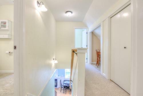 Tides At Bella Beach