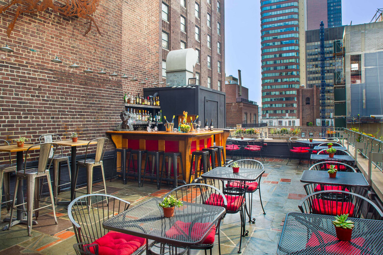 Hotel Roger Smith