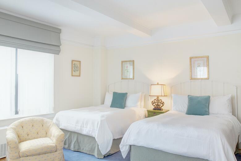 Hotel Roger Smith