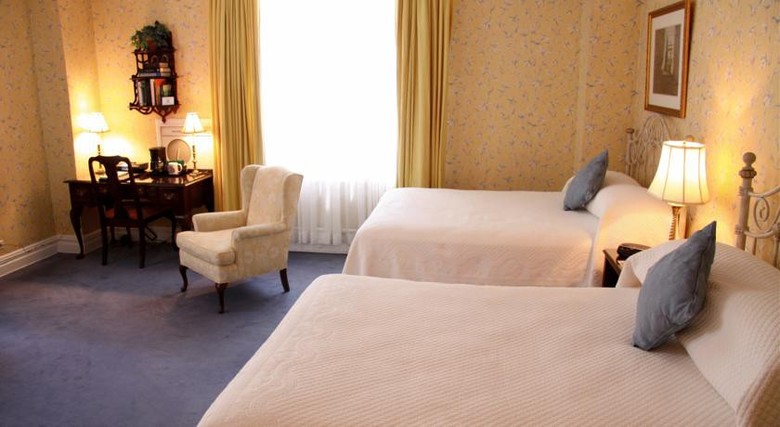 Hotel Roger Smith