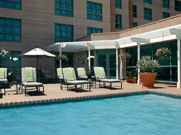Hotel Renaissance Los Angeles Airport
