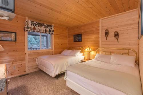 Lost Creek Cabin
