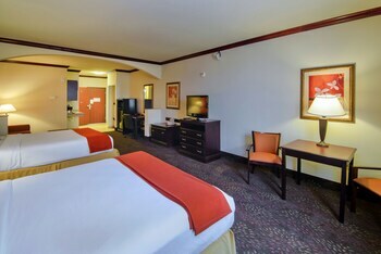 Hotel Holiday Inn Express Terrell