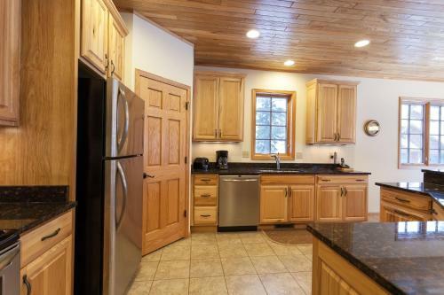 Apartamento Copperwood #9 - Hiller Vacation Homes Condo