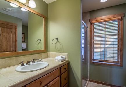 Sky High - Gbe14 Townhouse