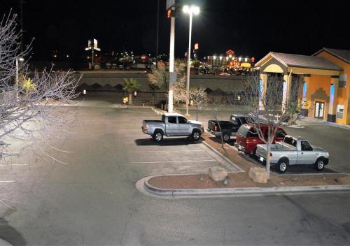 Hotel Desert Inn