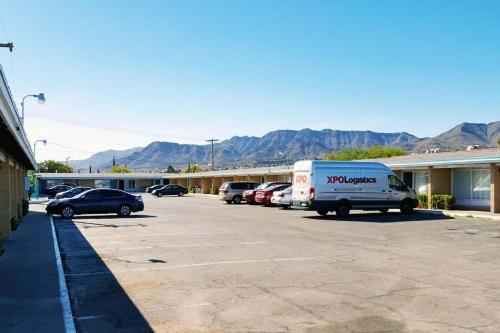 Beverly Crest Motor Inn