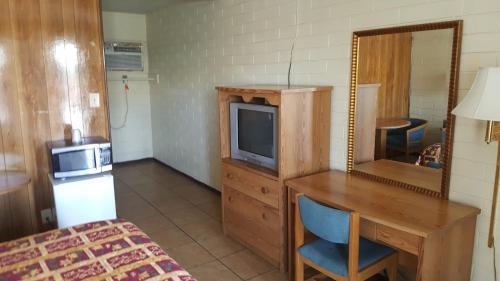 Beverly Crest Motor Inn