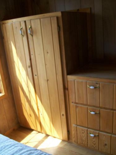 Plymouth Rock Camping Resort Deluxe Cabin 16