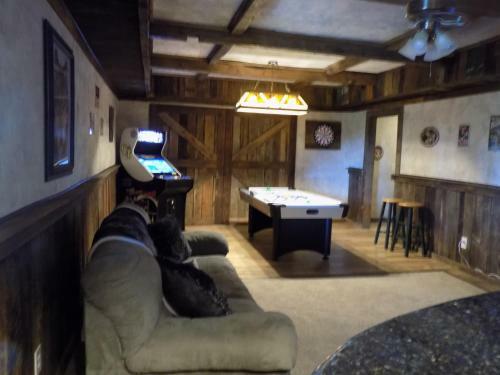 Birds Eye View Cabin