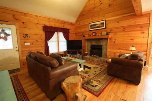 Laughing Bear Cabin