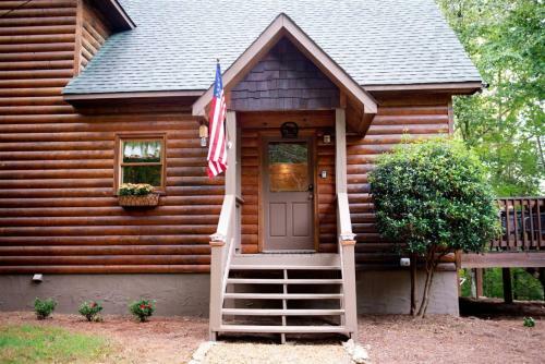 Rushing River Lodge