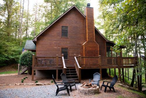 Rushing River Lodge
