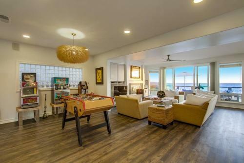 Oceanfront Oasis Home