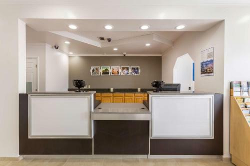 Hotel Studio 6 Englewood