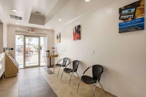 Hotel Studio 6 Englewood
