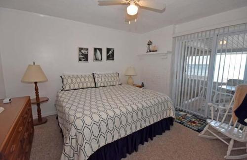 20-b Sand Dollar Ln