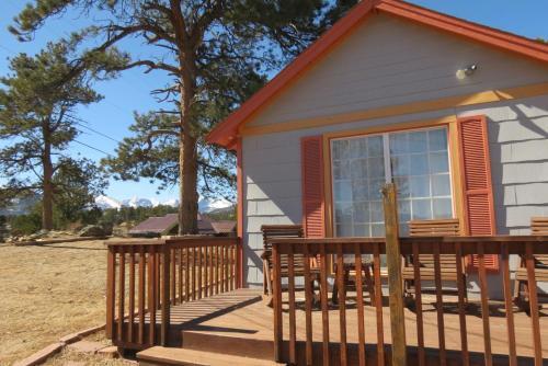 New! Edelweiss Mountain Haus -- E.v. Reg # 3386 Cottage
