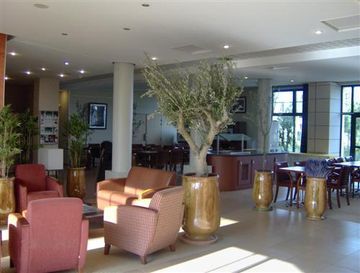 Hotel Kyriad Courtine Gare Tgv