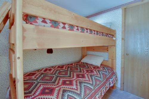 Deer Mountain Lodge South