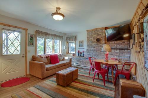 Deer Mountain Lodge South