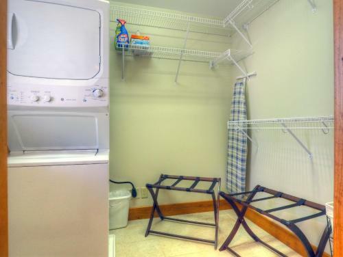 High Drive Cabin 2161