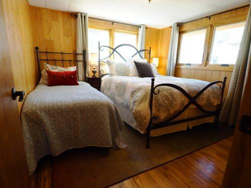 Coyote Cabin