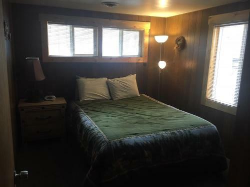 Lodge Riverview Pines
