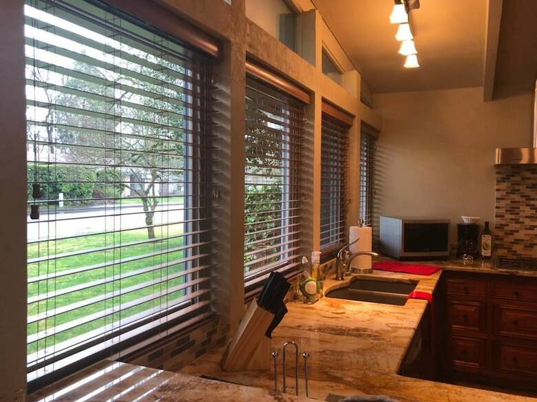 Bailey Lane~2.5 Miles To Autzen Stadium~sleeps 4
