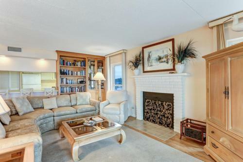 Atlantis #301 Apartment