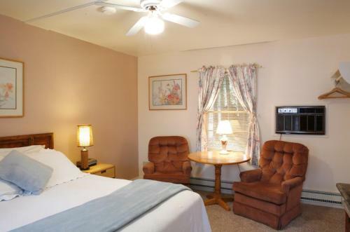 Hotel Peninsula Park-view Resort