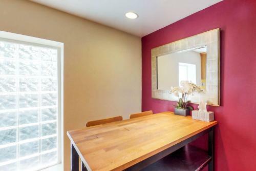 Charming Terrace Cottage