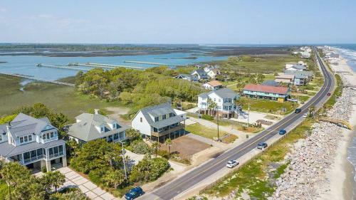 East Ashley Avenue 1414 - Trade Winds Home