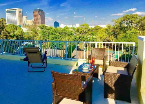 4 Bedroom House Close To Everything In Fll #906