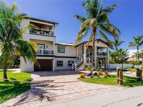 190 Aberdeen Ave Home