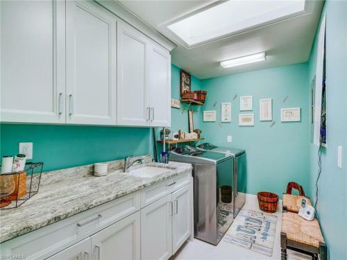 190 Aberdeen Ave Home