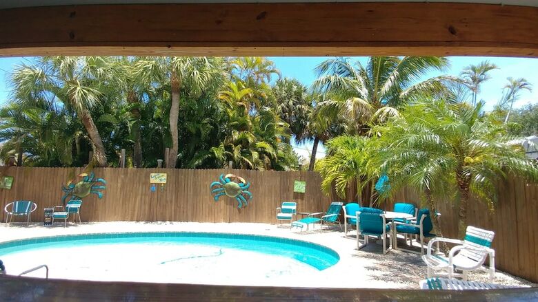Blue Starfish Estate - Three Bedroom Home