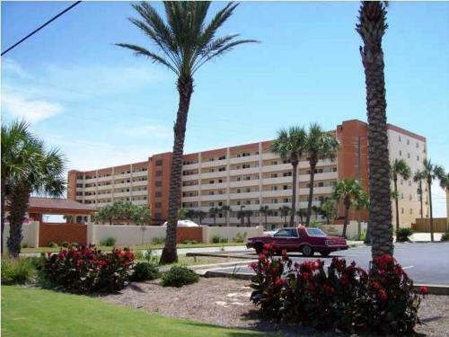 Apartamento Surf Dweller 611 Condo