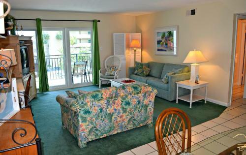 Apartamento Emerald Isle 312 Condo