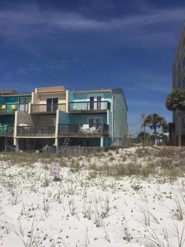 Mermaid Beach Townhouse