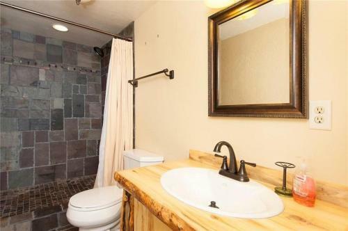 Apartamento Peak One 104 Condo