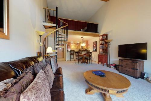 Apartamento Ten Mile Condos