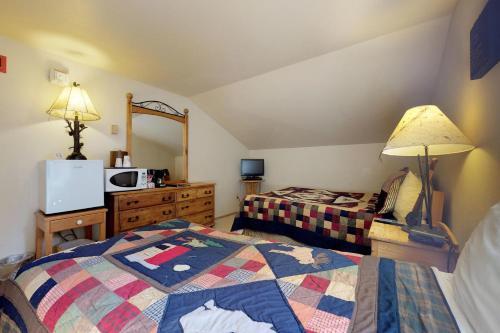 Apartamento Ten Mile Condos