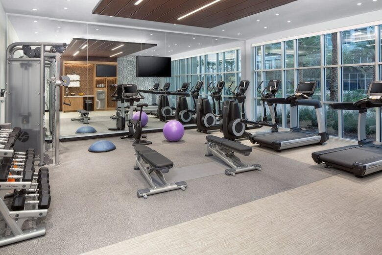 Hotel Indigo Gainesville-celebration Pointe