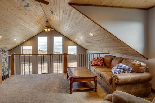 Dreamland Lodge