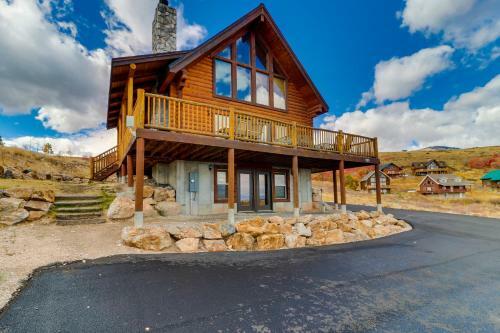 Cabin Overlooking The Harbor