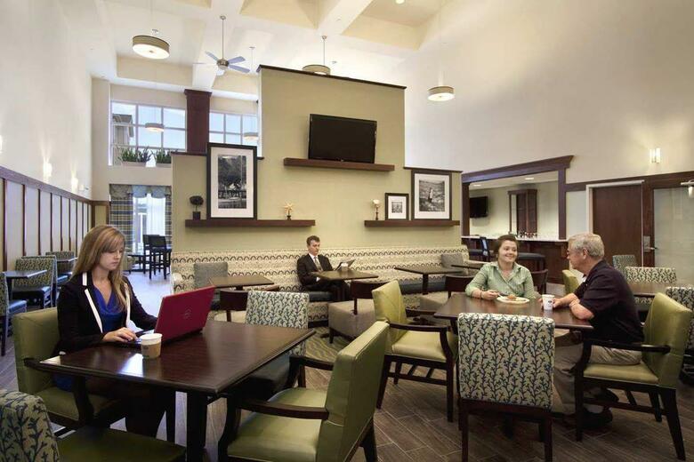 Hotel Hampton Inn & Suites Providence-warwick Airport