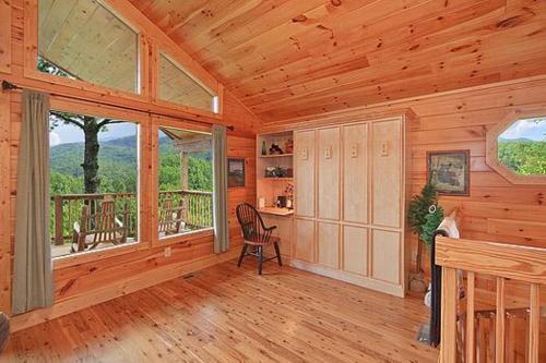 Tree Tops Holiday Home